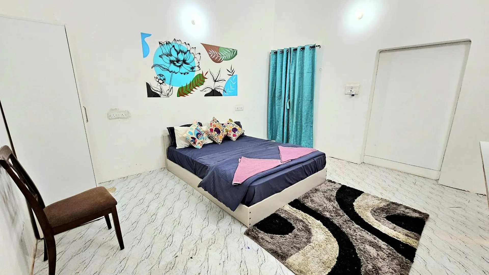 Elephant House - Boutique Stays Varanasi Hostel